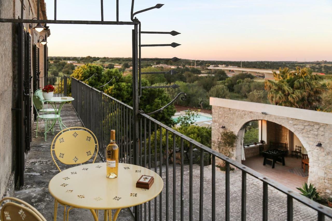 Agriturismo Villa Flavia Casa Serrafiori Стая снимка