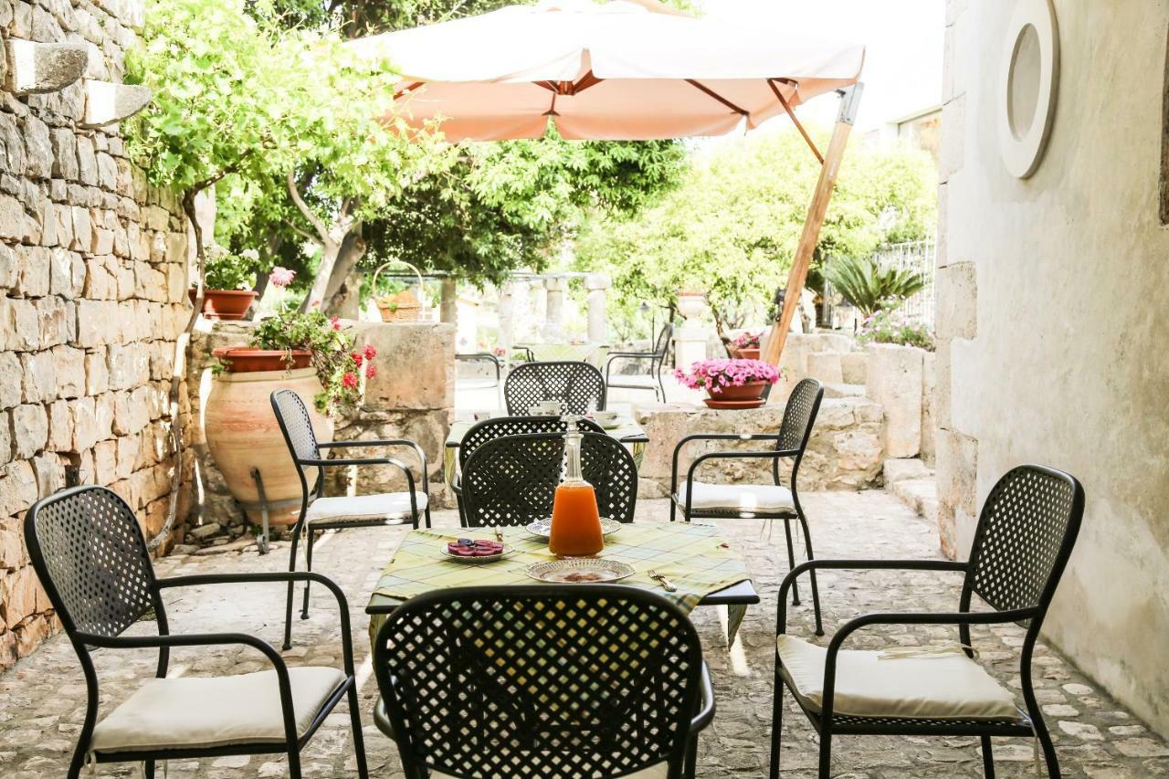 Agriturismo Villa Flavia Casa Serrafiori Екстериор снимка