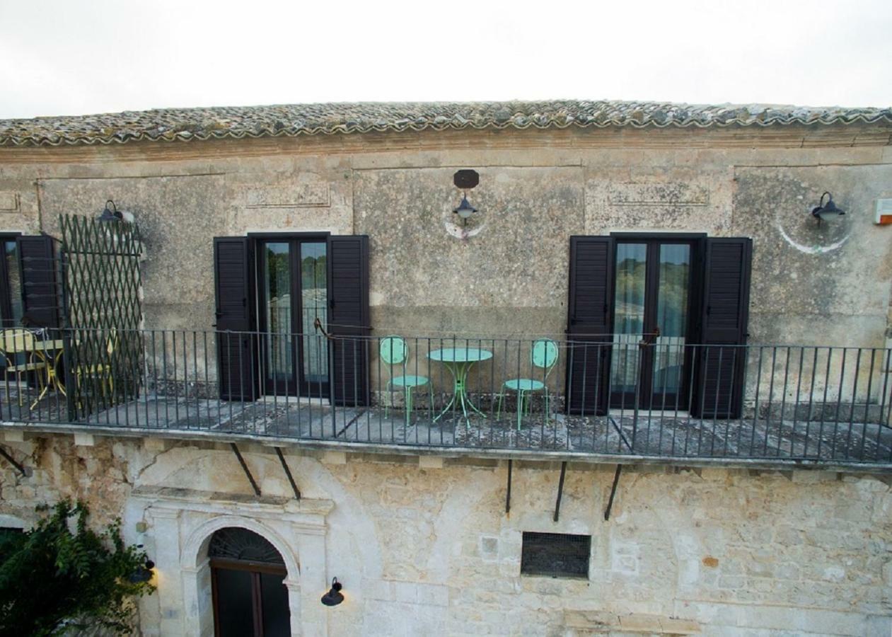 Agriturismo Villa Flavia Casa Serrafiori Екстериор снимка