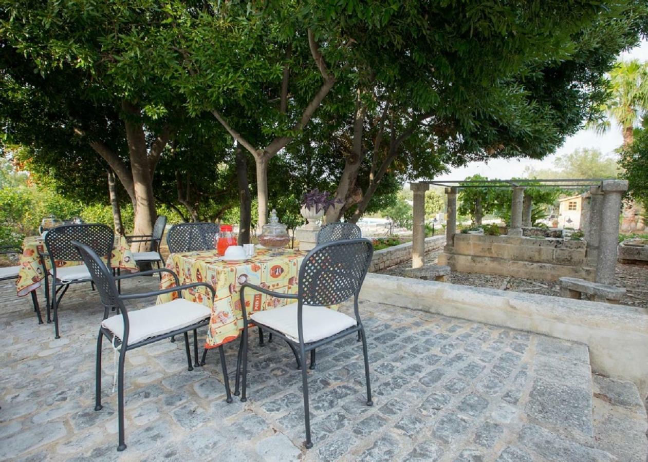 Agriturismo Villa Flavia Casa Serrafiori Екстериор снимка