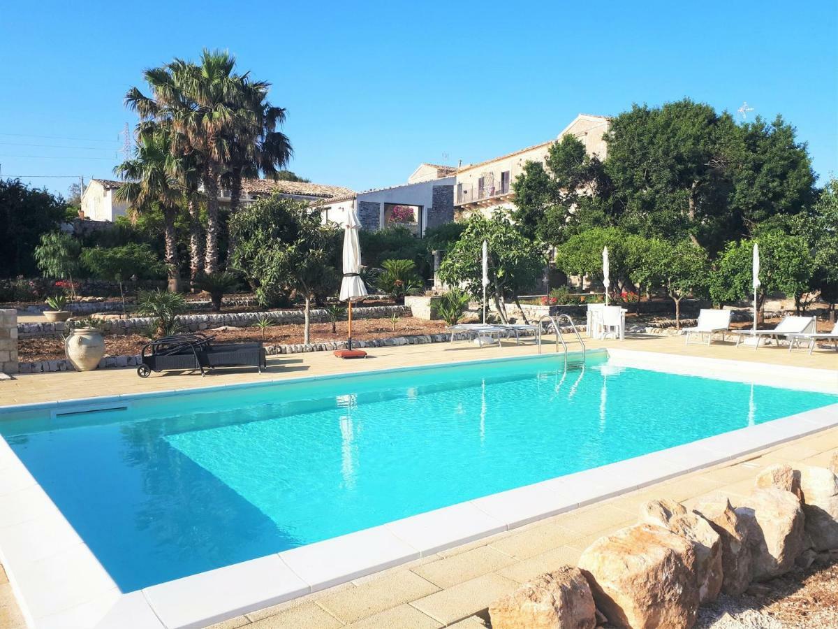 Agriturismo Villa Flavia Casa Serrafiori Екстериор снимка